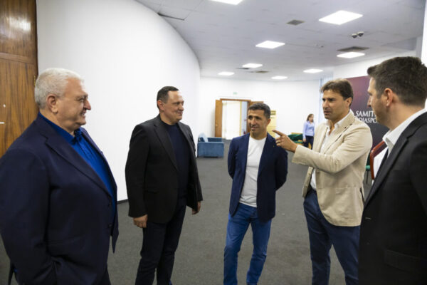 Presidenti Duka në Samitin e Diasporës: Futbolli ka ndryshuar imazhin e Shqipërisë