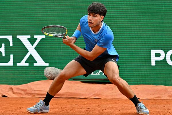 Tenis/ Carlos Alcaraz “shpërthen” topin, gjuajtje fituese me shpejtësi 184 km/h