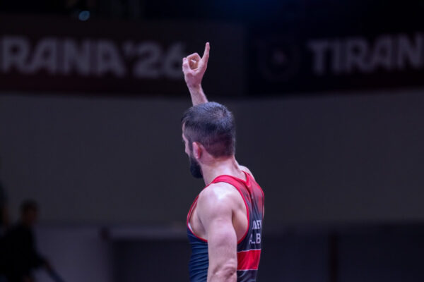 Europiani i mundjes në RTSH/ Dudaev kualifikohet në finale