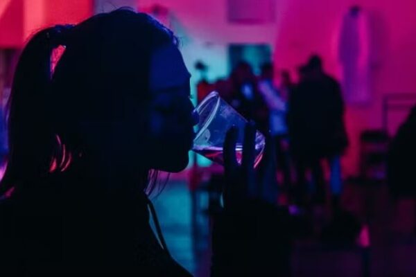 Shpërthen skandali i eskortave në Serie A, festa me dhjetëra futbollistë të përfshirë