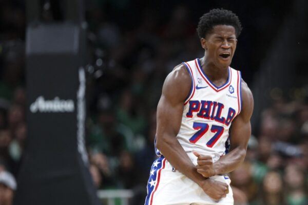 Play-off NBA/ Lakers nuk gabojnë, Sixers dhe Blazers surprizojnë