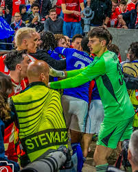 Përleshje pas ndeshjes Strasbourg-Mainz në Conference League shkak festimi i golit nga Martial Godo