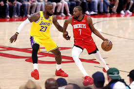 Mbrëmje spektakolare në NBA-Fitore vendimtare dhe seri që mbeten të hapura