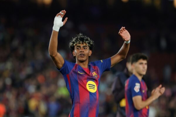 Propozimi i FIFA-s, një lojtar U-20 nga akademia me detyrim në fushë për çdo skuadër