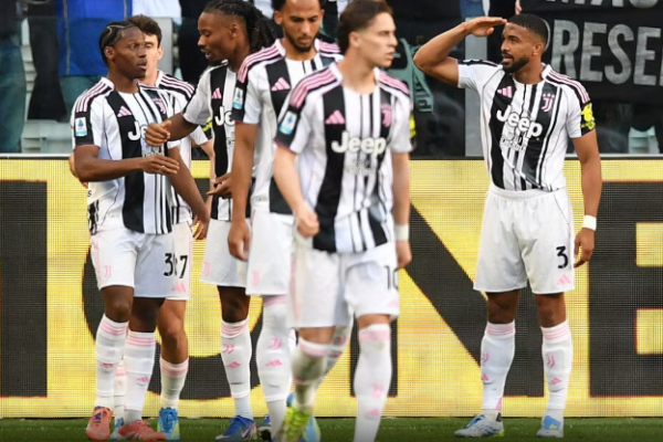 Juventusi mposht Genoan, zona Champions 1 pikë larg për bardhezinjtë