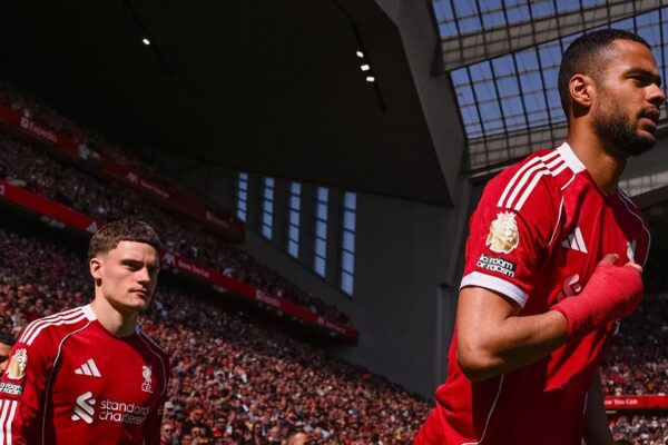 Liverpool thyen tersin ndaj Crystal Palace. Tottenham merr fitoren e parë me De Zerbin, por sërish është në zonën e ftohtë (video)