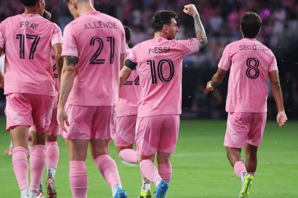 Messi shënon gol në stadiumin e ri, por Inter Miami ndalet në shtëpi nga skuadra e Uzunit