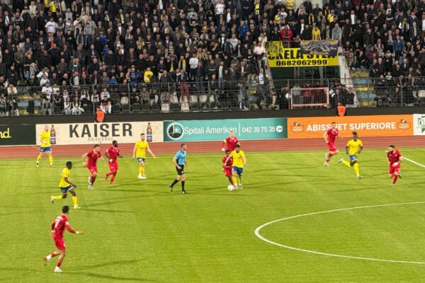 Abissnet Superiore në RTSH/ Feston Elbasani, Partizani “dorëzohet” në pjesën e dytë