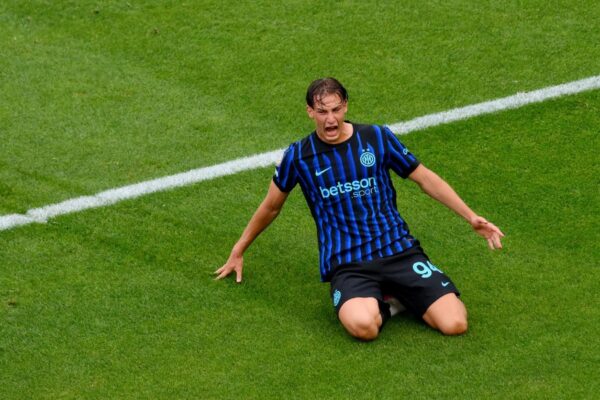 Pio Esposito tek Interi edhe për 10 vjet, agjenti i sulmuesit premton besnikëri