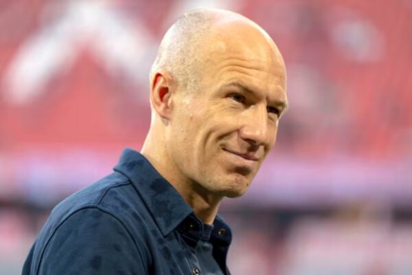 Arjen Robben: Bayern eliminon Real-in, Olise brilant mos e krahasoni me mua, Neuer është i veçantë!
