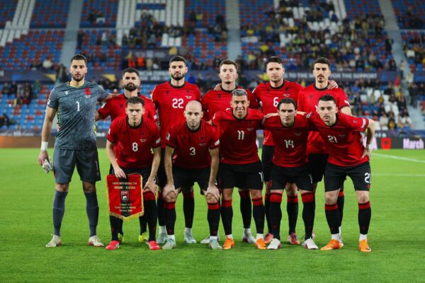 Renditja e FIFA-s/ Shqipëria humbet një pozicion, Kosova ngjitet në klasifikim! Franca merr kreun