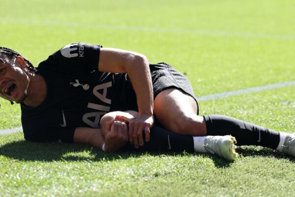 Lajm i keq për Holandën, Xavi Simons humb Botërorin pas dëmtimit të rëndë në gju