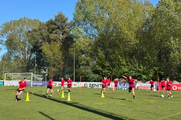 Euro U-19 për vajza/ Shqipëria përballet nesër me Malin e Zi, skuadra gati për sfidën