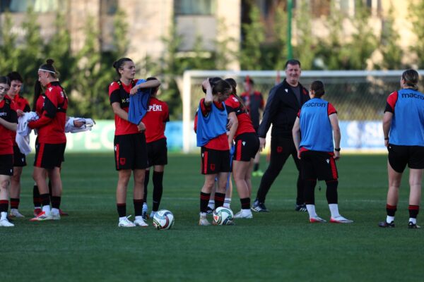 Botërori 2027 për vajza/ Kombëtarja nis përgatitjet në “Shtëpinë e Futbollit” për ndeshjet ndaj Uellsit