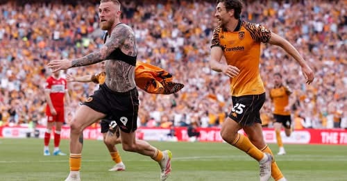 Hull City rikthehet në Premier League pas nëntë vitesh