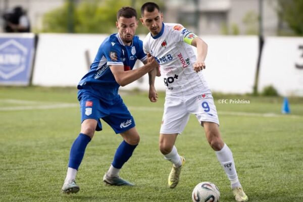Dhjetë klube janë licencuar nga Federata e Futbollit e Kosovës për pjesëmarrje në garat evropiane të sezonit të ardhshëm, pas procesit të vlerësimit që përfshin kriteret sportive, financiare dhe administrative.  Nga klubet e licencuara, tetë janë nga Superliga e Kosovës në konkurrencën e meshkujve, ndërsa dy të tjera përfaqësojnë futbollin e femrave, duke reflektuar rritjen e përfaqësimit edhe në këtë kategori.  Në total, 12 klube kishin aplikuar për licencim pranë FFK-së, por vetëm dhjetë prej tyre kanë arritur të plotësojnë kriteret e kërkuara për të marrë pjesë në garat ndërkombëtare të organizuara nga UEFA.  Ndërkohë, jashtë këtij procesi kanë mbetur FC Drenica dhe FC Prishtina e Re, të cilat nuk kanë arritur të sigurojnë licencën për sezonin e ardhshëm.  Licencimi i klubeve është një hap i rëndësishëm për pjesëmarrjen në arenën ndërkombëtare,ndërsa ekipet kosovare synojnë paraqitje sa më dinjitoze në garat evropiane.