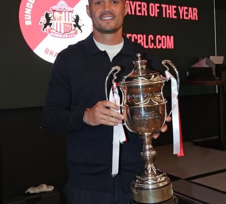 Granit Xhaka shpallet “Lojtari i Vitit” te Sunderlandi