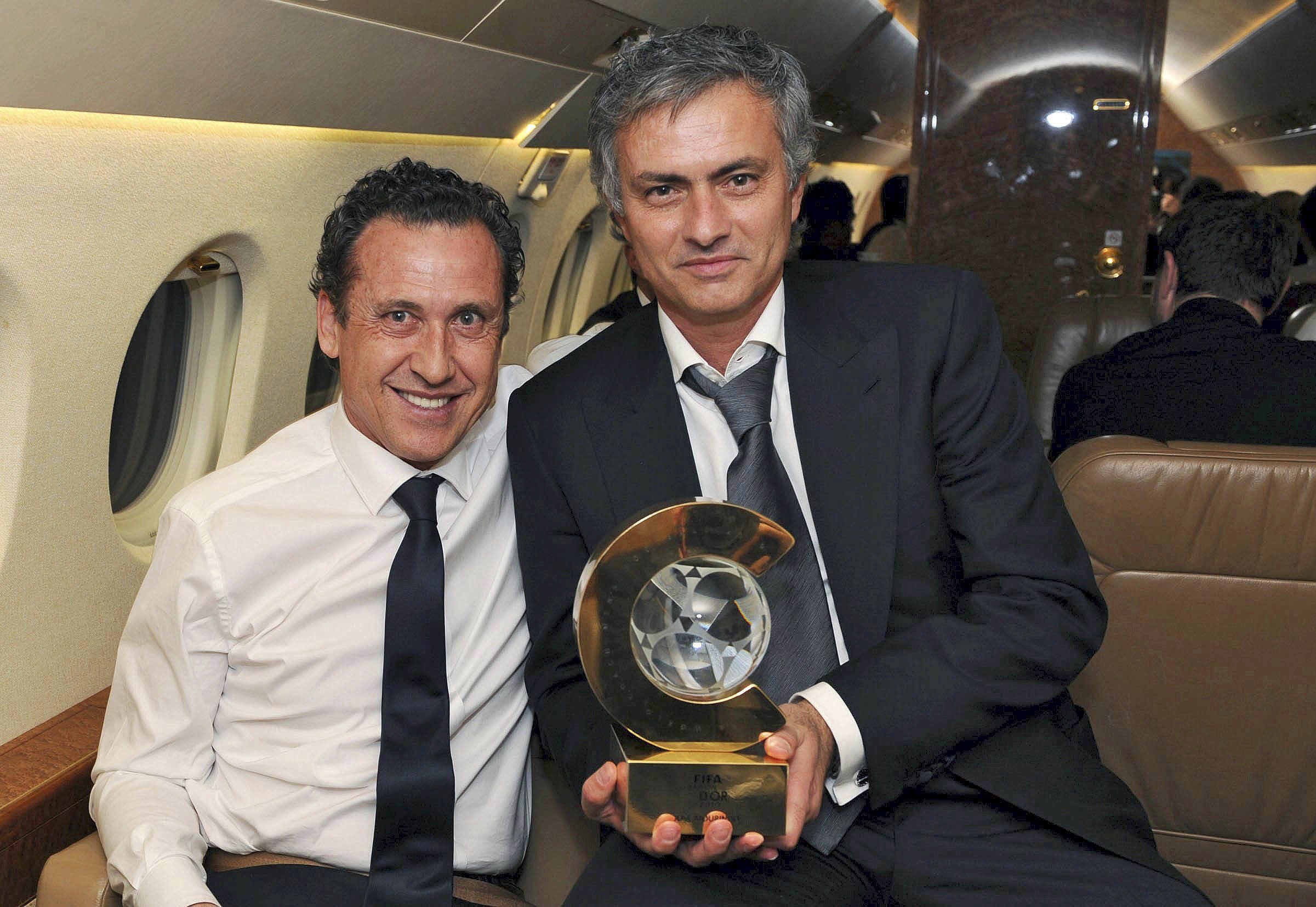 Valdano predice como ser&aacute; el nuevo Madrid de Mourinho y asegura a quienes no vender&aacute; Florentino