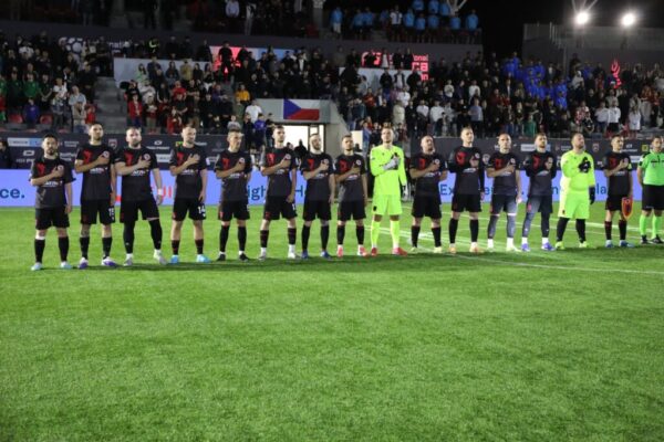 Europiani i minifutbollit, Shqipëria e nis me manita edicionin