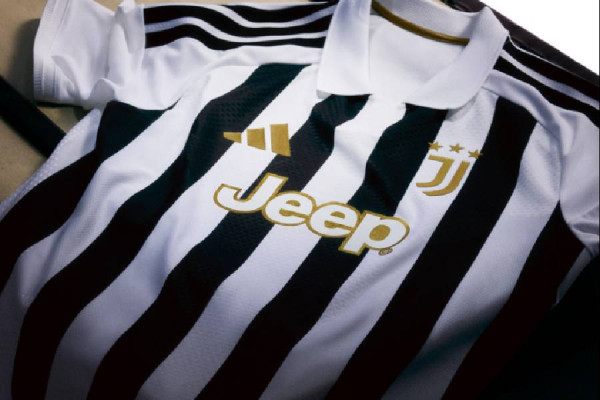 ​Juventus prezanton fanellën e re për sezonin 2026/27
