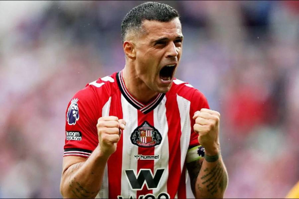 Xhaka më i miri i sezonit tek Sunderlandi