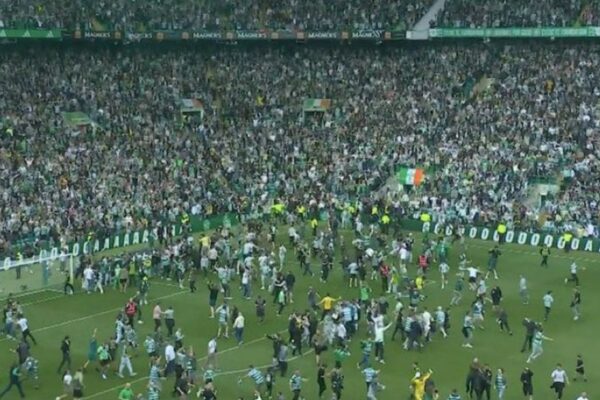 Mes dyshimeve të shumta, Celtic mposhtë Heartsi dhe shpallet kampion i Skocisë