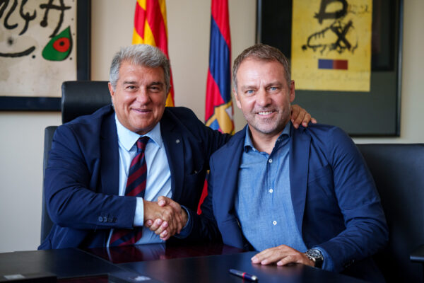 Flick pranon ofertën e Barcelonës për rinovim, detajet e plota të marrëveshjes