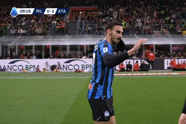 Milan për turp, Atalanta bën spektakël në “San Siro” në pjesën e parë (video)