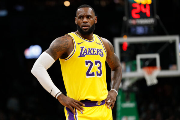 E ardhmja e LeBron James në pikëpyetje pas përfundimit të sezonit me Lakers