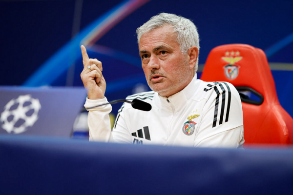 Reali paguan klauzolën e lirimit te Benfica, Mourinho mund të firmosë