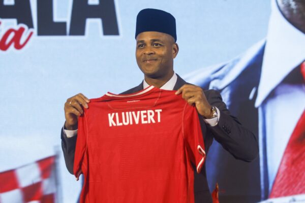 Kluivert mbështet Curacaon në Kupën e Botës 2026: Do të hyjë në histori