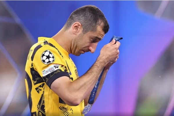 Mkhitaryan vazhdon të luajë dhe i thotë “po” Interit. Gati rinovimi i kontratës, por me ulje page