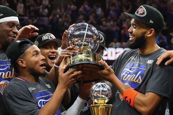 Knicks rikthehen në finalen e NBA-së pas 27 vitesh, shkatërrojnë Cavaliers