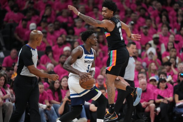 Timberwolves dhe Knicks nisin fuqishëm gjysmëfinalet e NBA-së