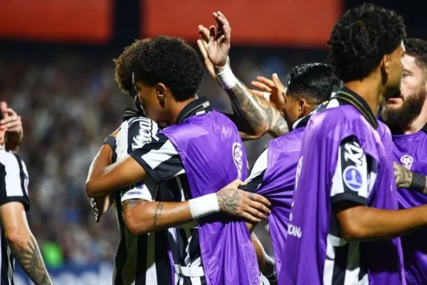 Nga tensioni te pajtimi, Neymar dhe Robinho Jr. mbyllin konfliktin në fushë