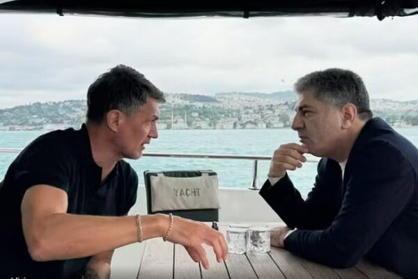 Paolo Maldini te Fenerbahçe me Hakan Safi president: Mendjehapur, lider dhe mik!