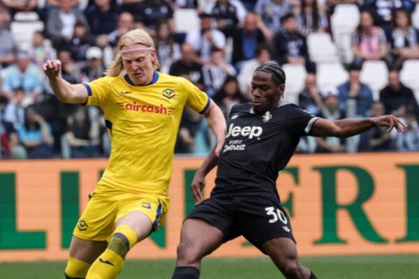 Surprizë në “Allianz Stadium”, Juventus befasohet nga Verona në pjesën e parë (video)