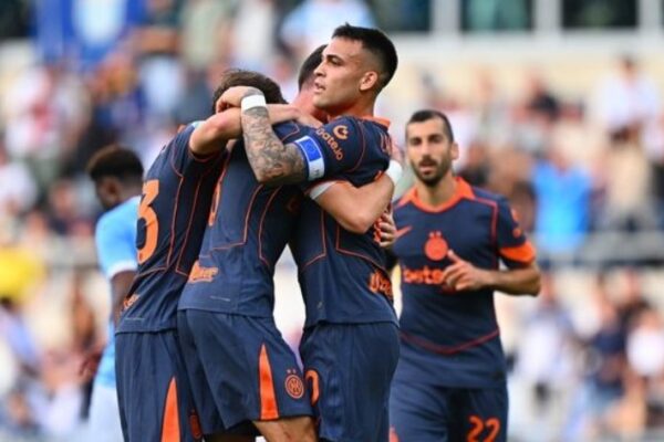Inter fiton bindshëm në betejën e parë ndaj Lazio-s. E dyta do të luhet të mërkurën (video)