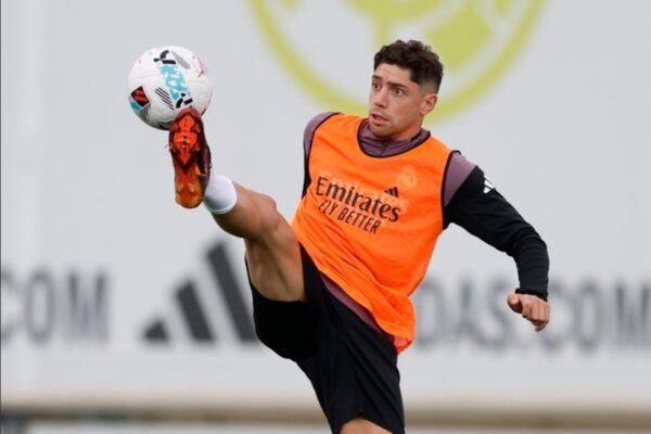 Valverde kthehet në stërvitjen e Real Madridit pas përleshjes me Tchouamenin