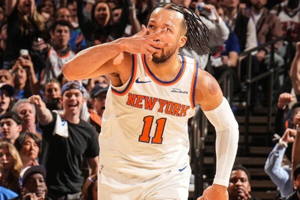 Play-off NBA/ Minnesota mund San Antonio-n në Teksas, Knicks dominojnë Philadelphia-n në “Madison Square Garden”