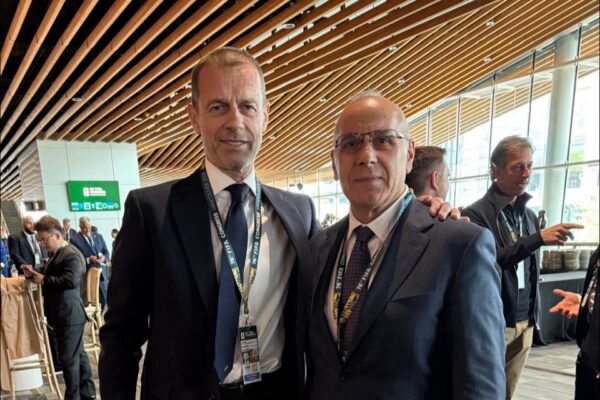 Agim Ademi mbështet Aleksandër Çeferinin për një mandat tjetër në krye të UEFA-s