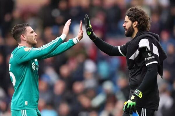 Juventusi bën “pazar” te Liverpool-i për ringritjen, përveç Alisson do edhe Robertson