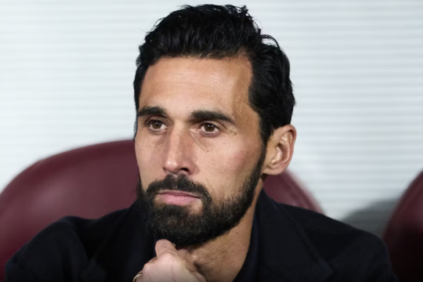 Arbeloa mbështet Florentino Perezin: Realit i vodhën shtatë kampionate