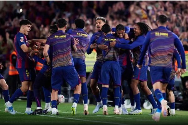 Barcelona mposht Realin dhe feston titullin e 29-të