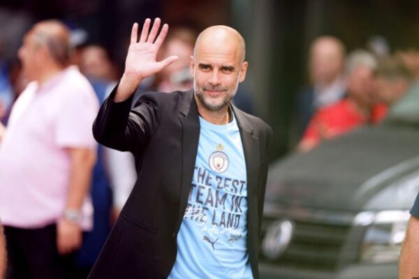 Guardiola largohet zyrtarisht nga City: Erdhi momenti, asgjë nuk është e përjetshme!