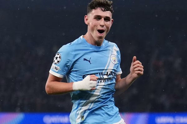 Foden me kontratë të re me Cityn