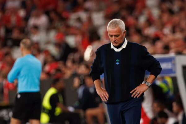 E kryer: Mourinho do të jetë trajner i Real Madridit, pritet vetëm zyrtarizimi