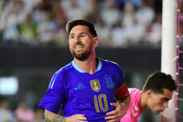Scaloni publikon listën përfundimtare, Messi do të jetë kapiteni i Argjentinës në Botëror