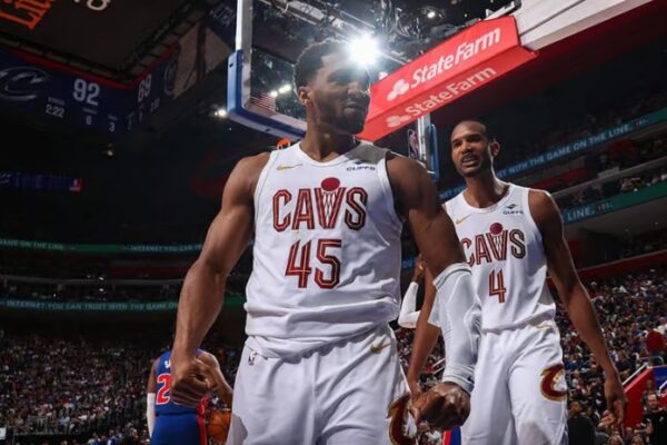Play-off NBA/ Cleveland shtang Detroit dhe fluturon në finalet e Konferencës së Lindjes