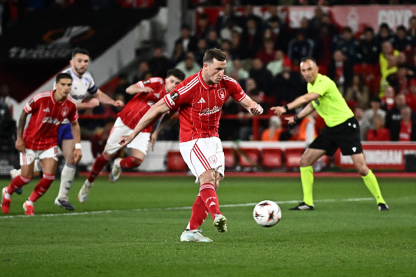 Europa League në RTSH: Nottingham fiton gjysmëfinalen e parë